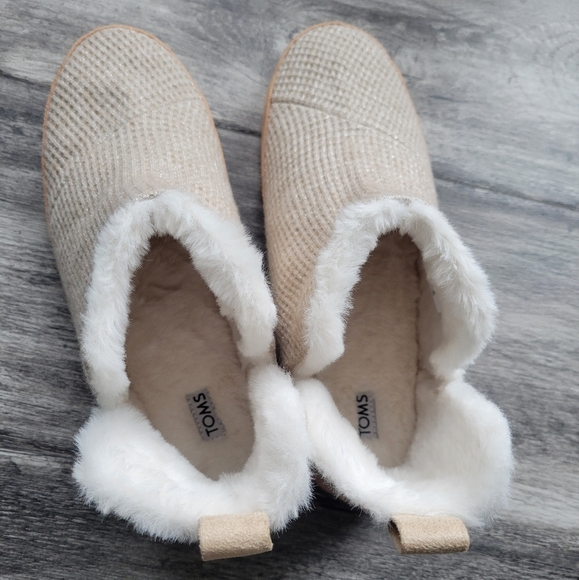 TOMS Lola Bootie Slipper Size 7 - Picture 2 of 8